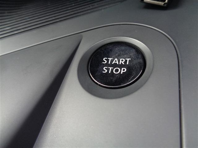 UJ0048565162_30_001.jpg