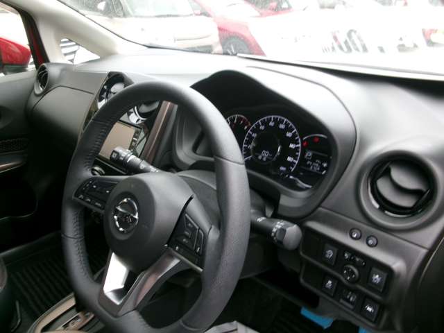 U00048514762_12_001.jpg