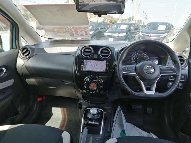U00048435593_14_001.jpg