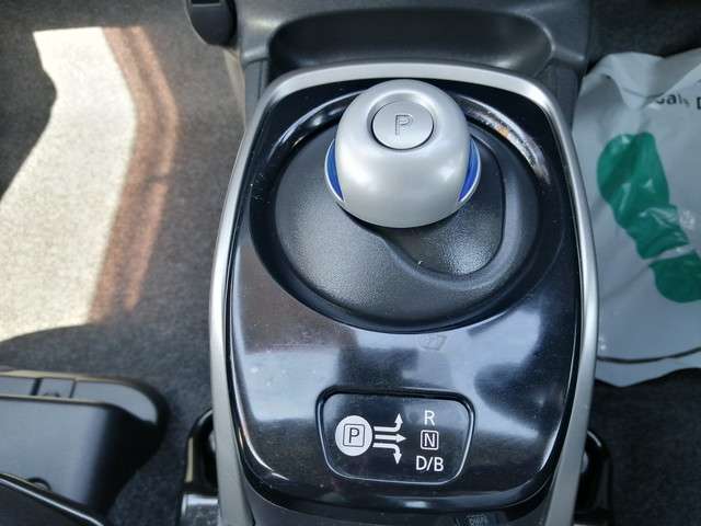 U00048435593_19_001.jpg