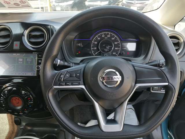 U00048435593_31_001.jpg