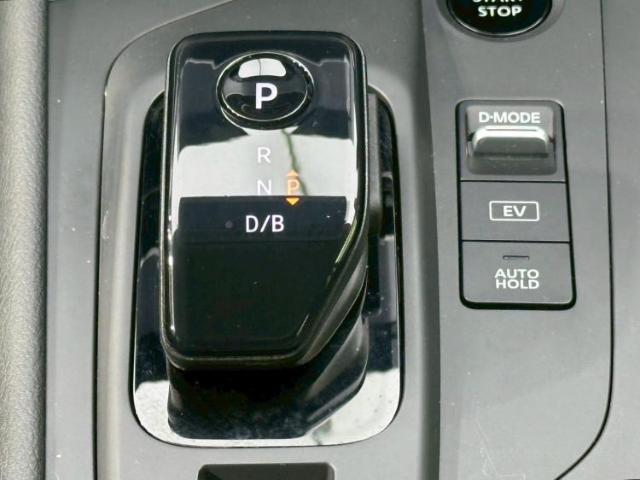 UZ0048485841_16_002.jpg
