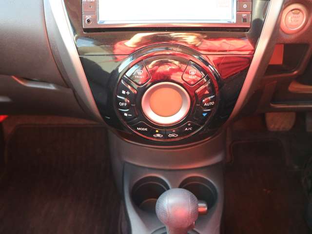 U00048037670_31_001.jpg
