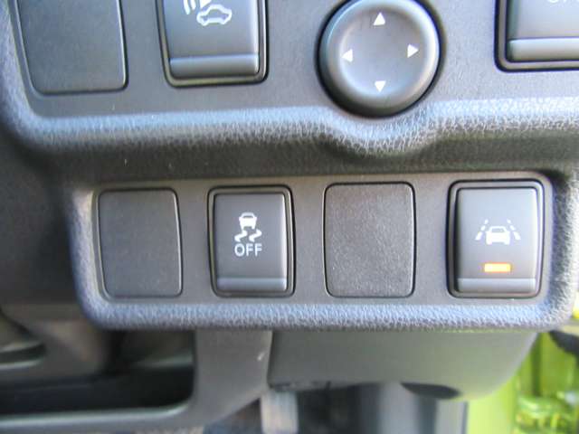 U00047676814_7_002.jpg