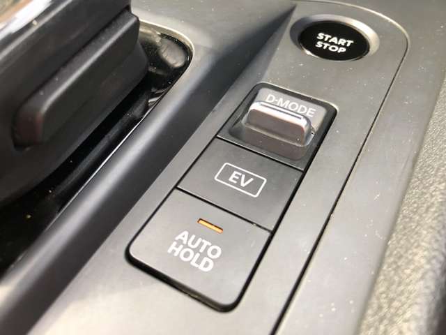 U00048585589_49_001.jpg