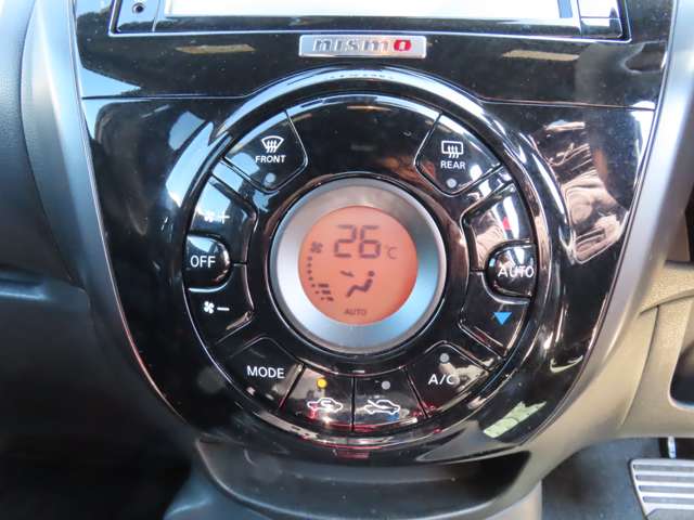 U00048118659_11_001.jpg