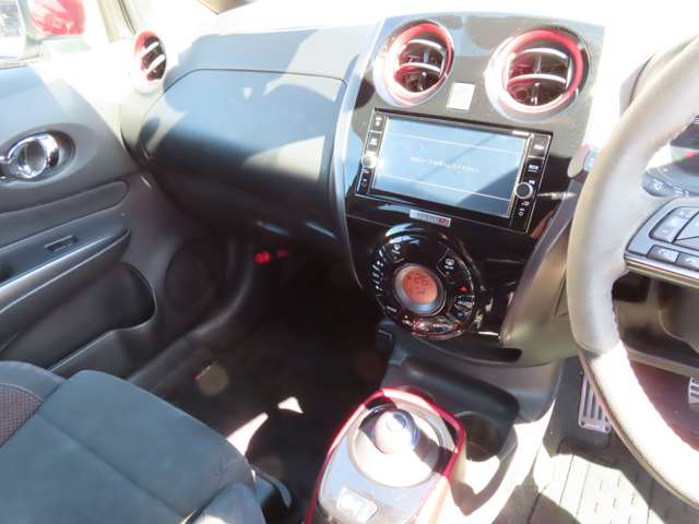 U00048118659_9_001.jpg