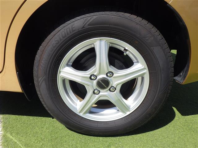 UZ0048337007_39_002.jpg