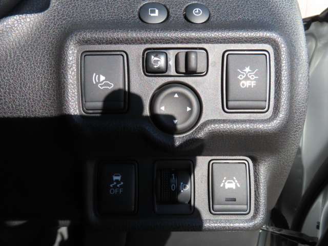 U00047907665_13_002.jpg