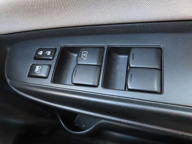 U00047907665_66_002.jpg