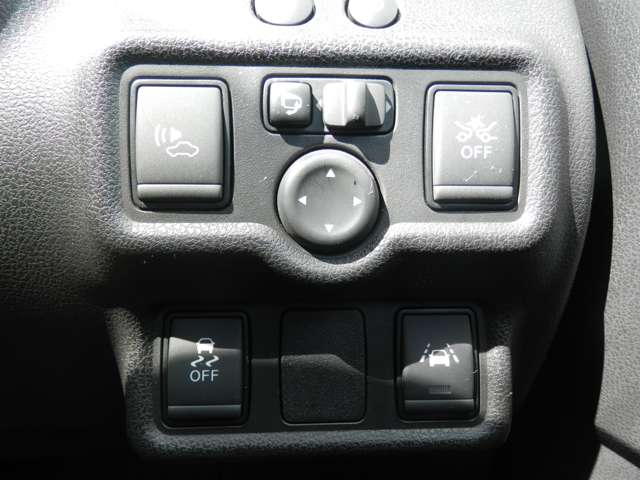U00048372962_17_001.jpg
