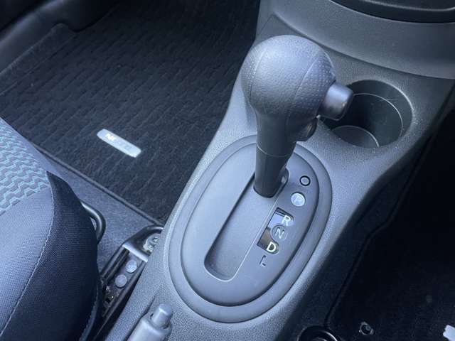UJ0047470427_36_002.jpg