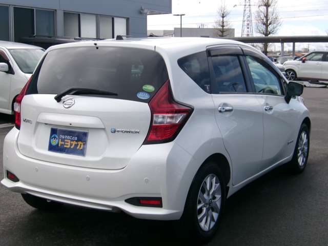 U00048628184_6_001.jpg