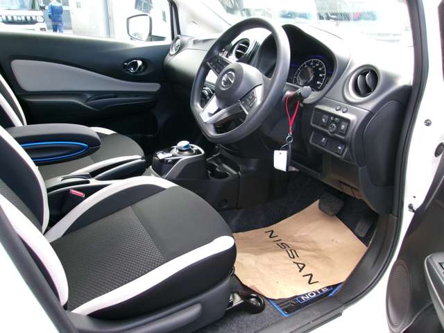 U00048628184_9_001.jpg