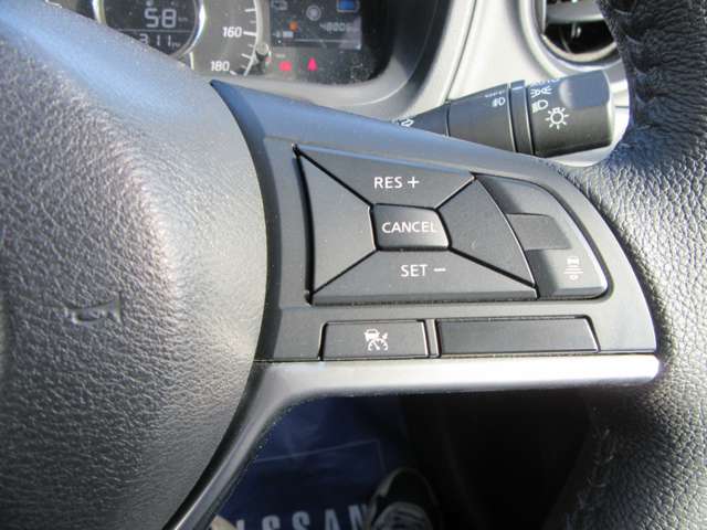 U00048215283_11_001.jpg