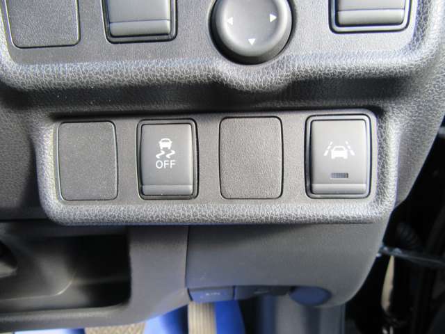 U00048215283_15_001.jpg