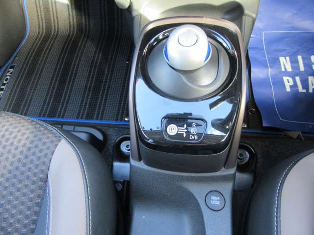 U00048215283_8_001.jpg