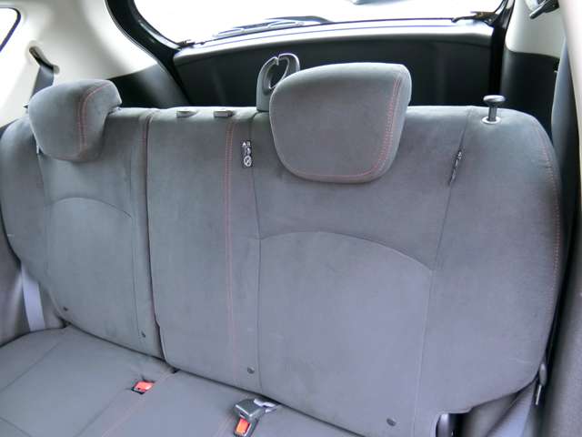 U00040808378_77_002.jpg