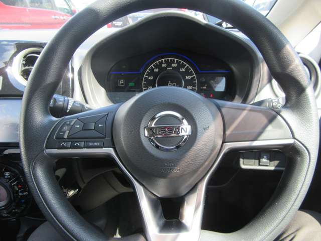 U00048535160_10_001.jpg