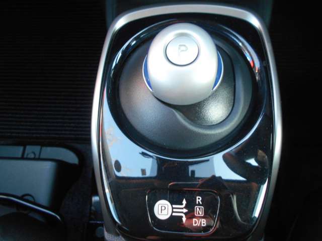 U00048200815_40_002.jpg