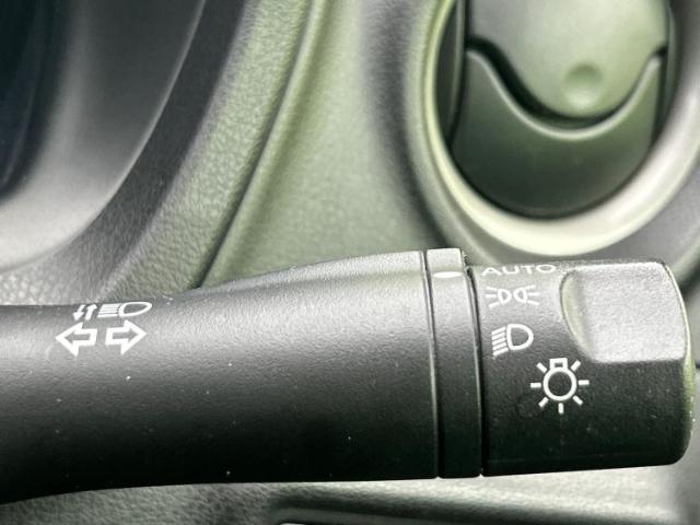 UZ0047459608_17_001.jpg