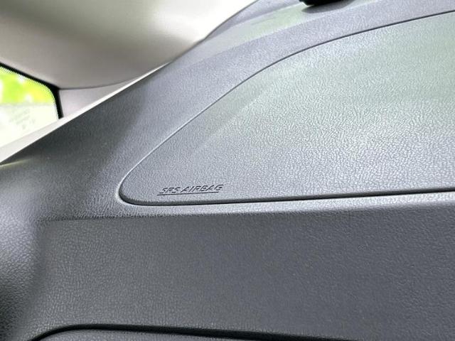UZ0047459608_53_002.jpg