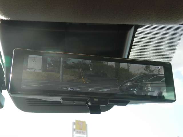 U00048252675_17_001.jpg