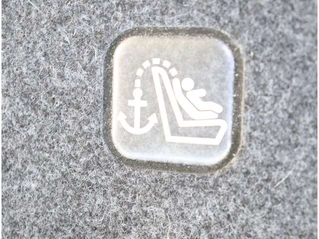 UJ0047709284_49_003.jpg