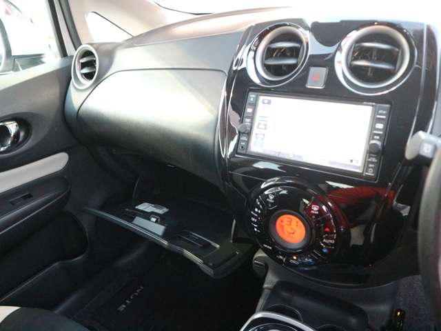 U00047297811_15_002.jpg
