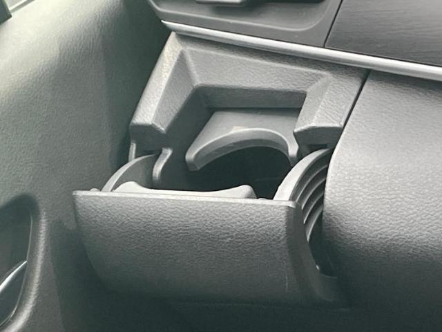 UZ0047532668_47_001.jpg