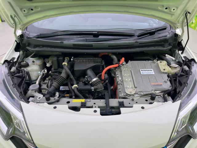UZ0048229696_56_001.jpg