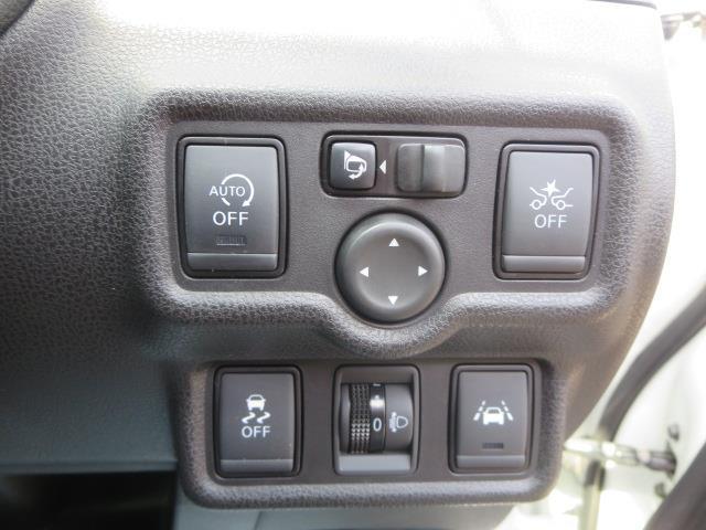 UJ0034202556_16_001.jpg