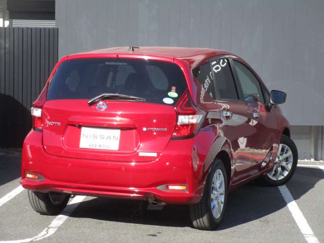 U00047771528_1_003.jpg