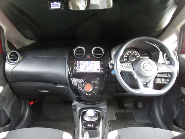 U00047771528_2_004.jpg