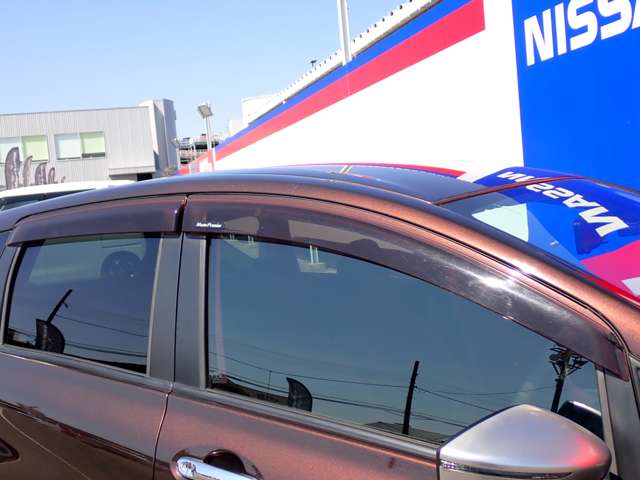U00048373479_35_001.jpg