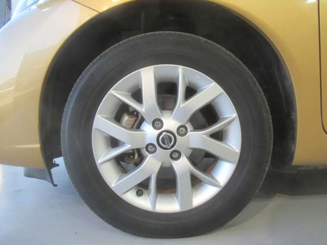 U00048103796_10_001.jpg