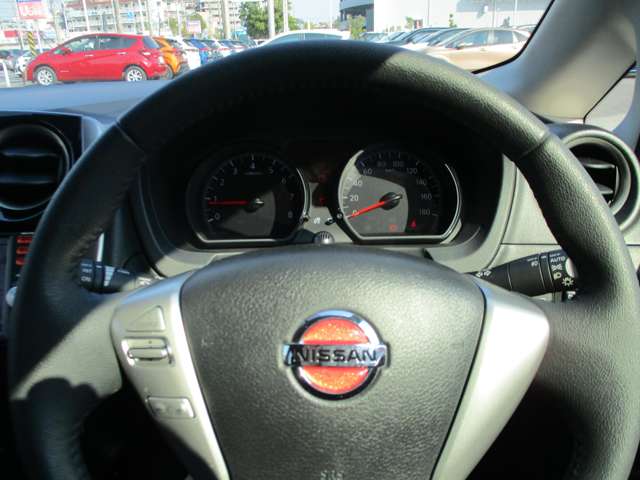 U00048402207_8_001.jpg
