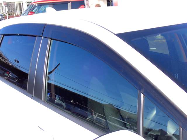U00047828498_37_001.jpg