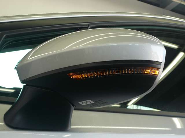 U00048578134_38_001.jpg