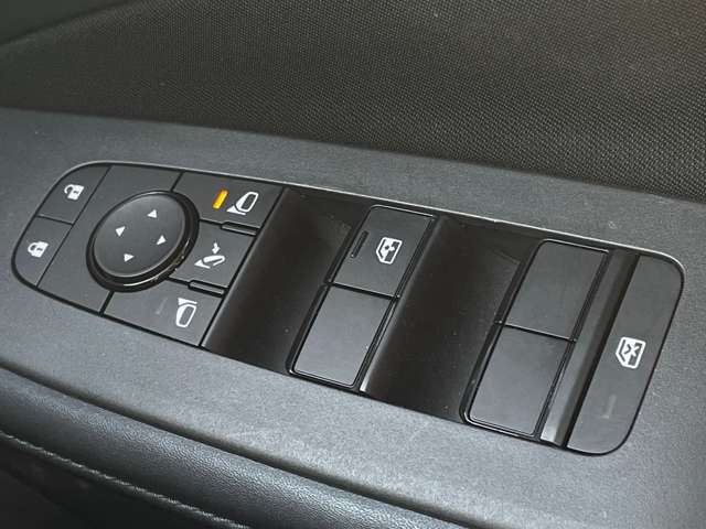 U00047841500_49_001.jpg