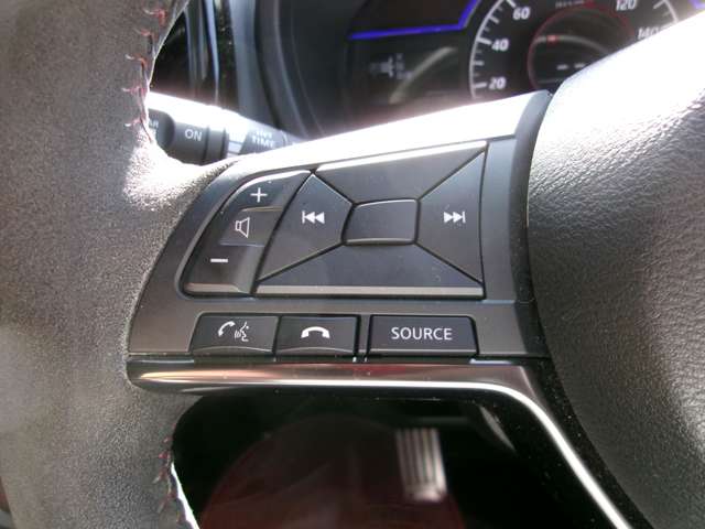 U00048290835_8_001.jpg