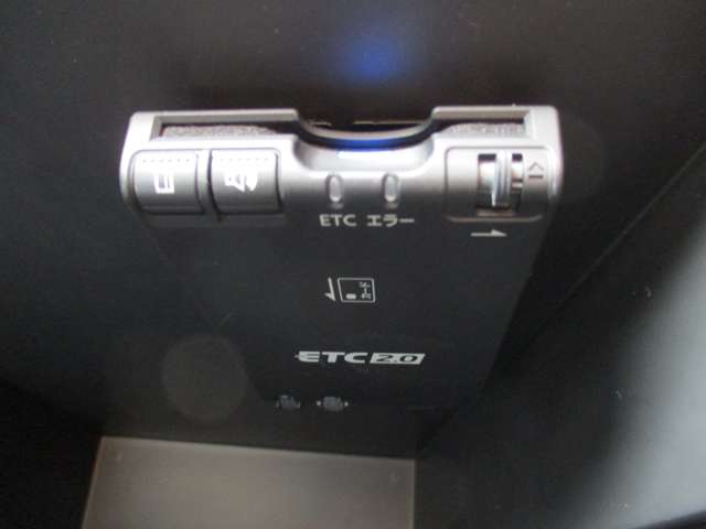 U00048276329_16_001.jpg