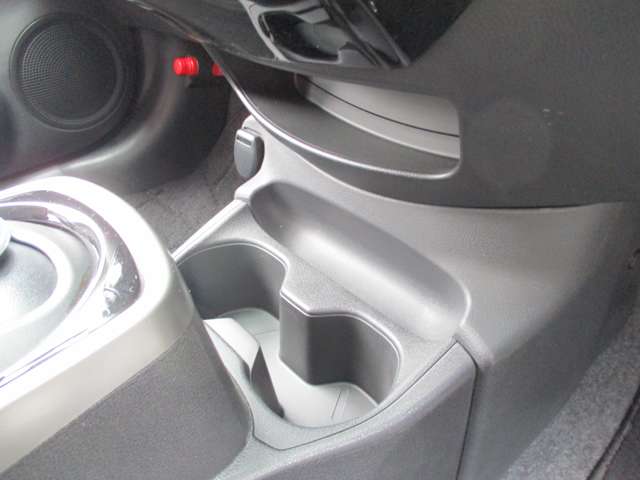 U00048276329_19_001.jpg