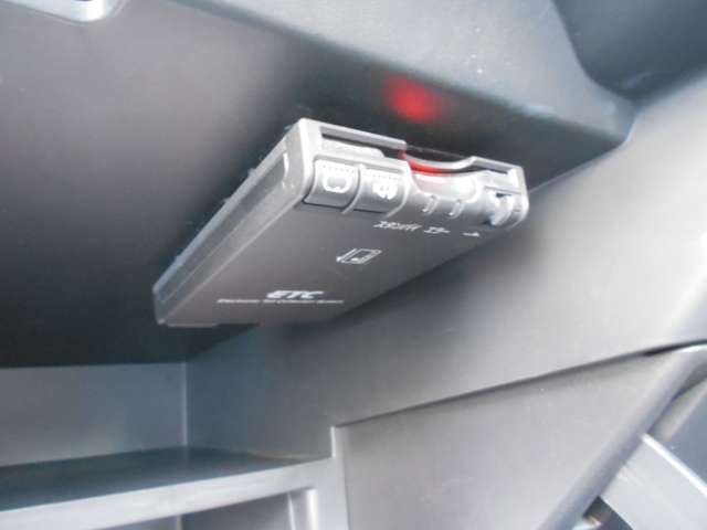 U00048421515_5_001.jpg