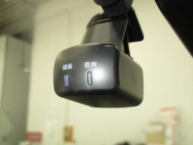 U00048628124_7_001.jpg