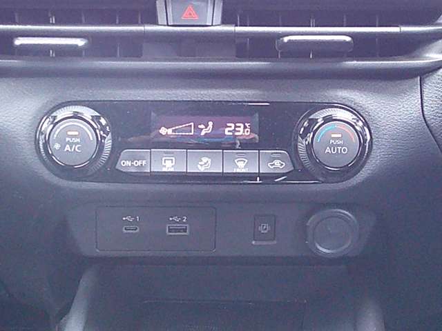 U00048482569_10_001.jpg