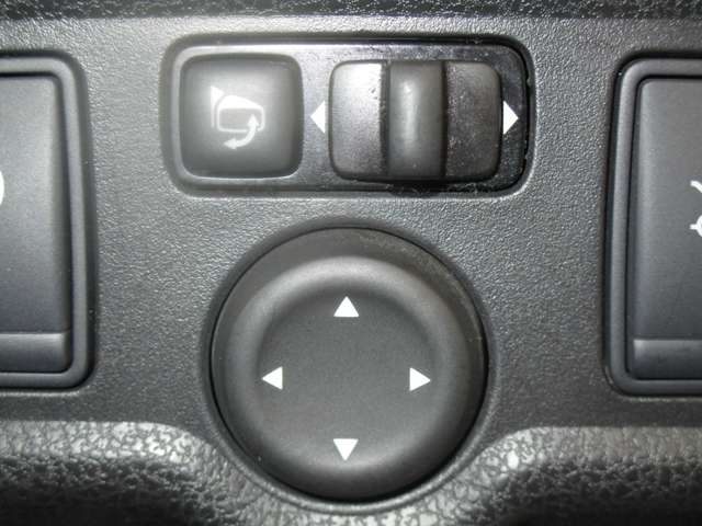 U00048568409_10_001.jpg