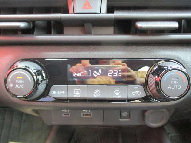 U00048433925_13_001.jpg