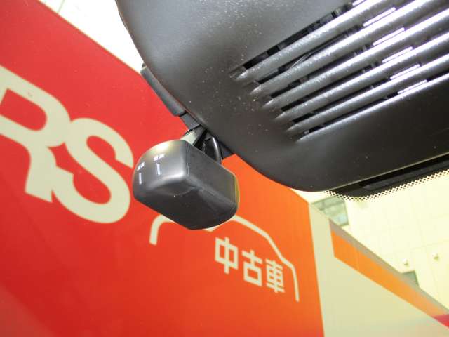 U00048433925_9_001.jpg