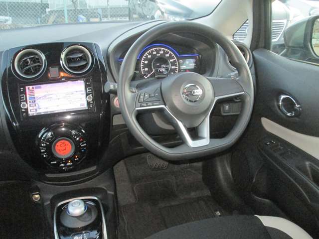 U00048253267_11_001.jpg